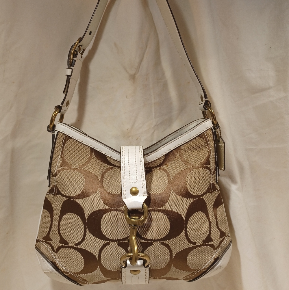 Vintage Coach Signature Clip Pert Hobo,